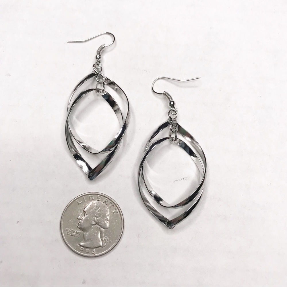 Silver Interlocking Hoops Nickel Free Earrings - Picture 2 of 3